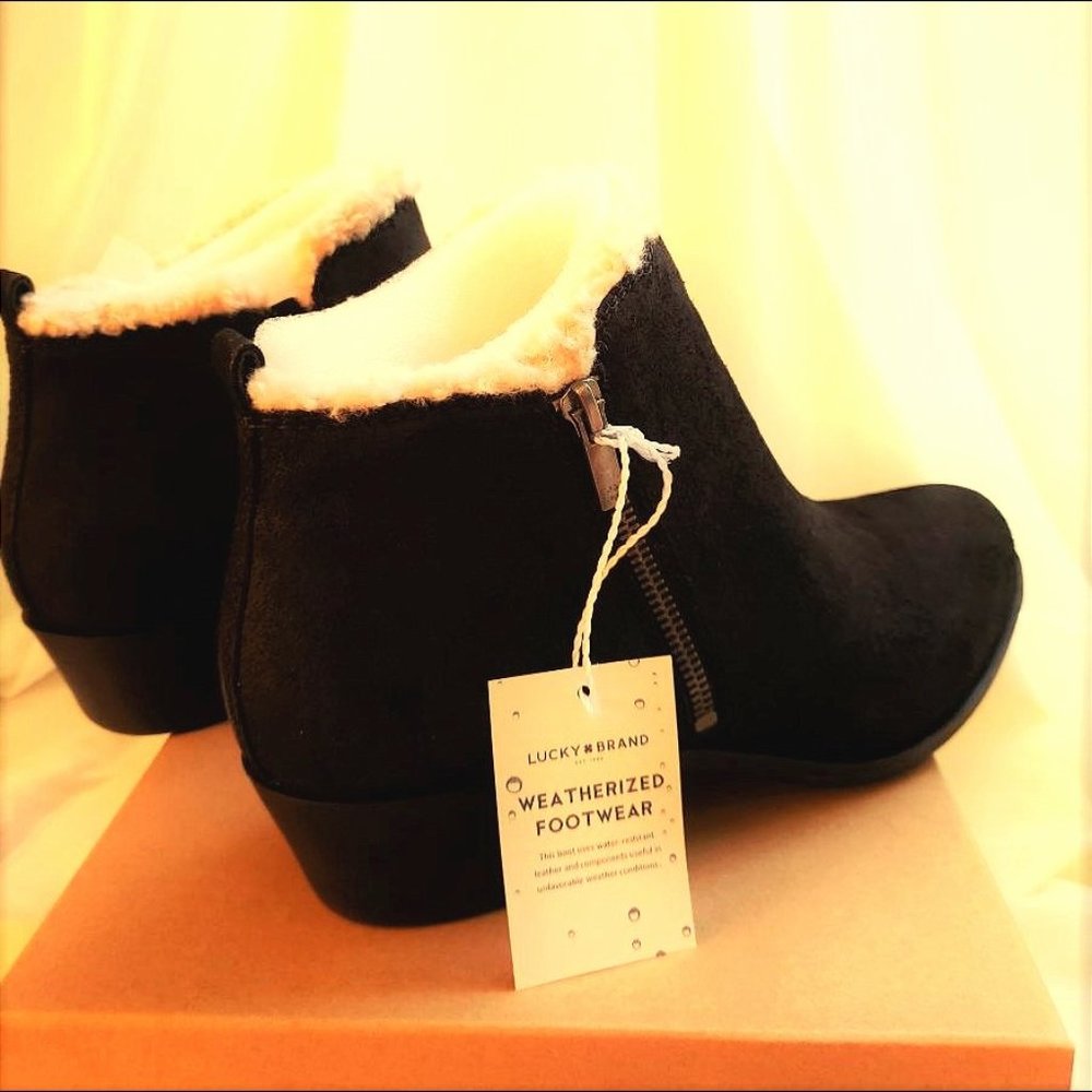 NEW Lucky Brand Suede Boots, Black, Size 12